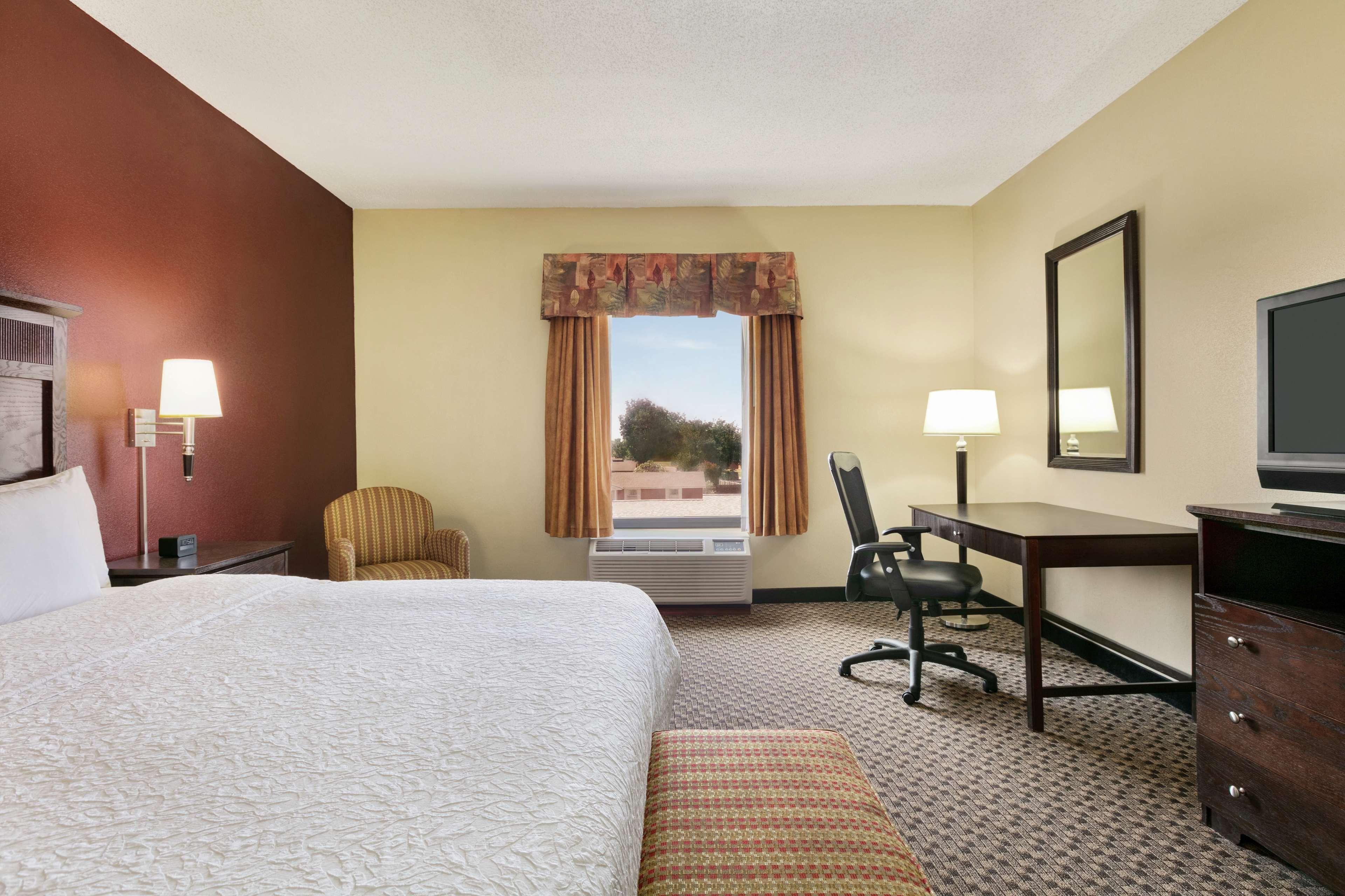 Hampton Inn & Suites Lawton Kültér fotó