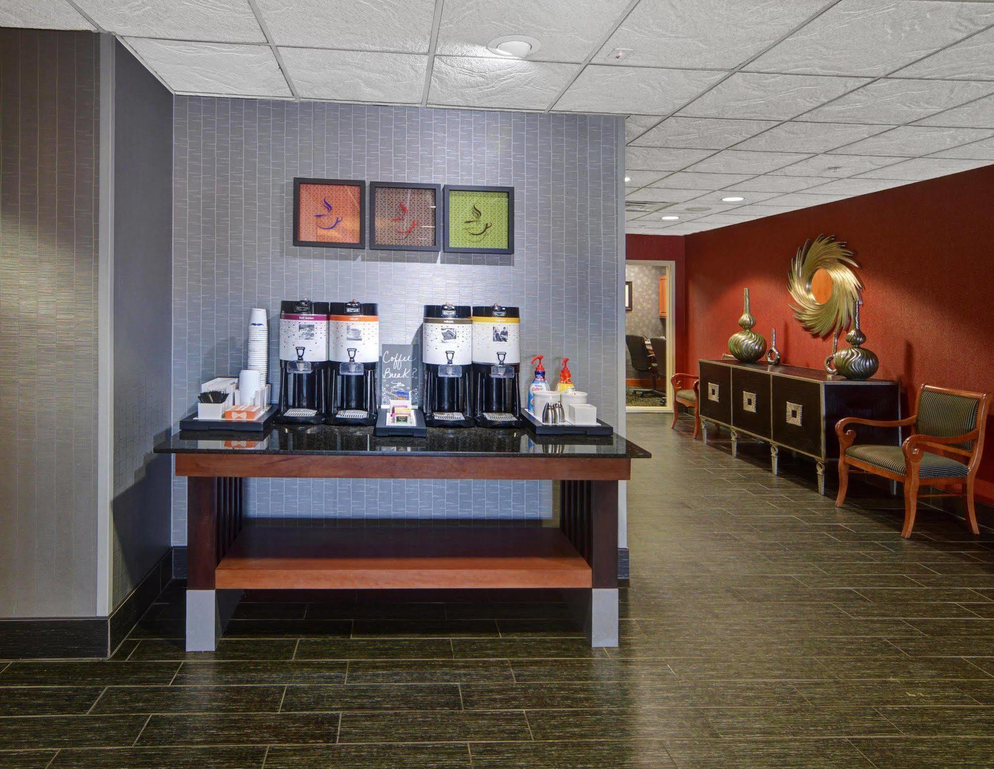 Hampton Inn & Suites Lawton Kültér fotó