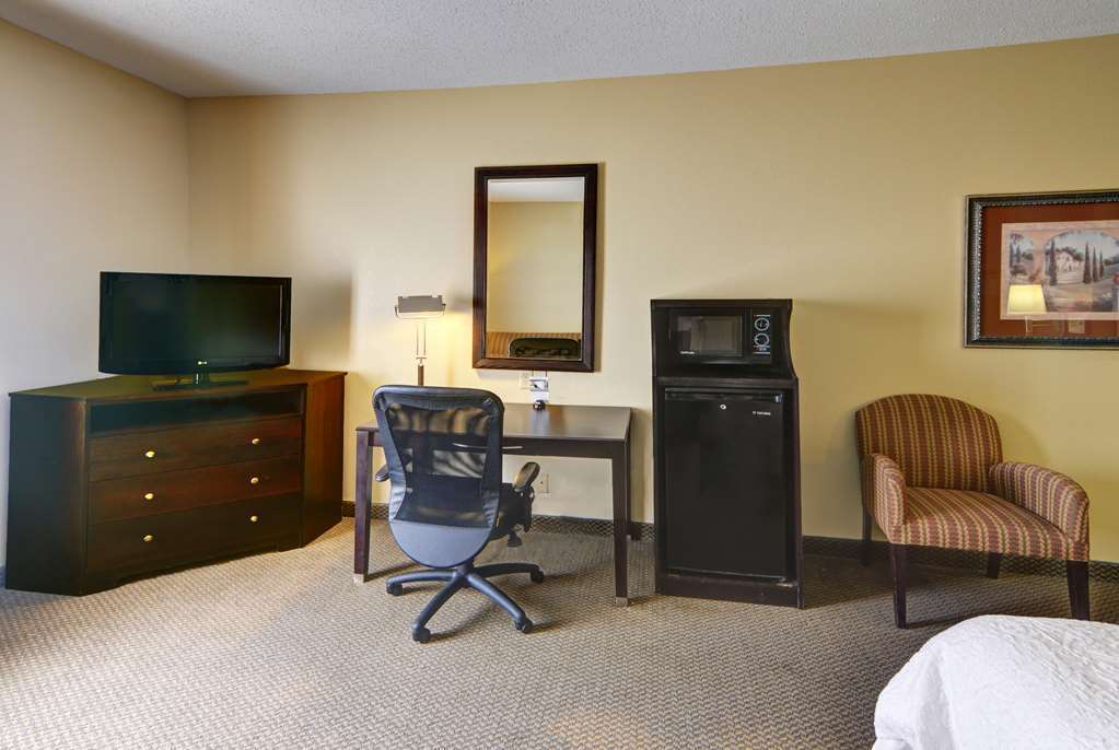 Hampton Inn & Suites Lawton Szoba fotó